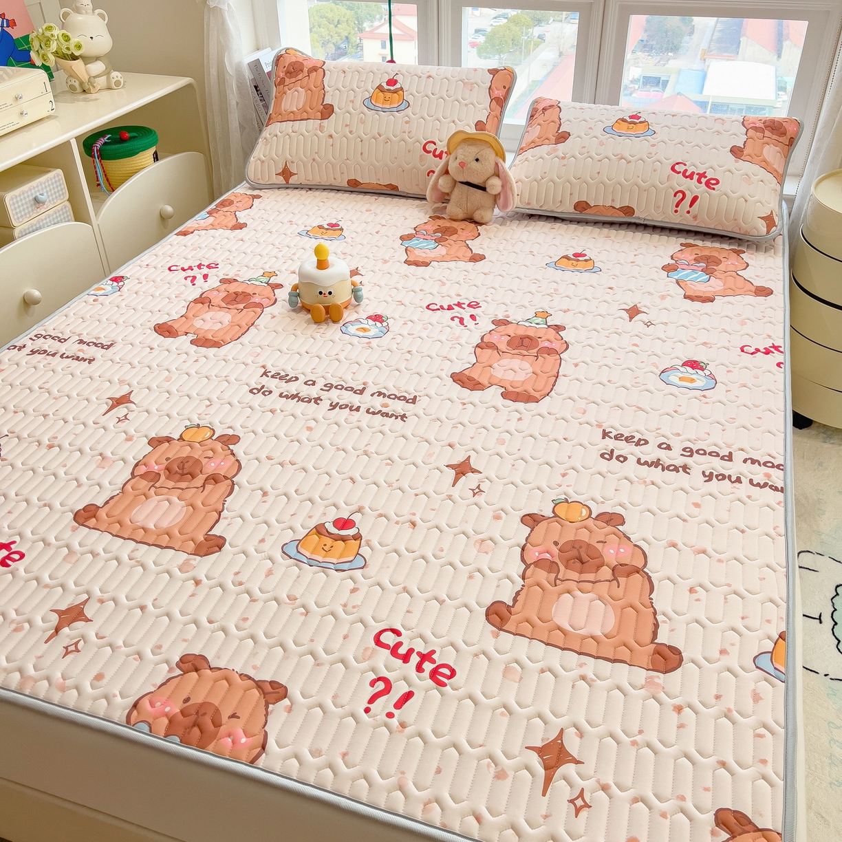 丝羽坊 2026新款高密凉感丝印花乳胶凉席-平铺款 咖色萌豚