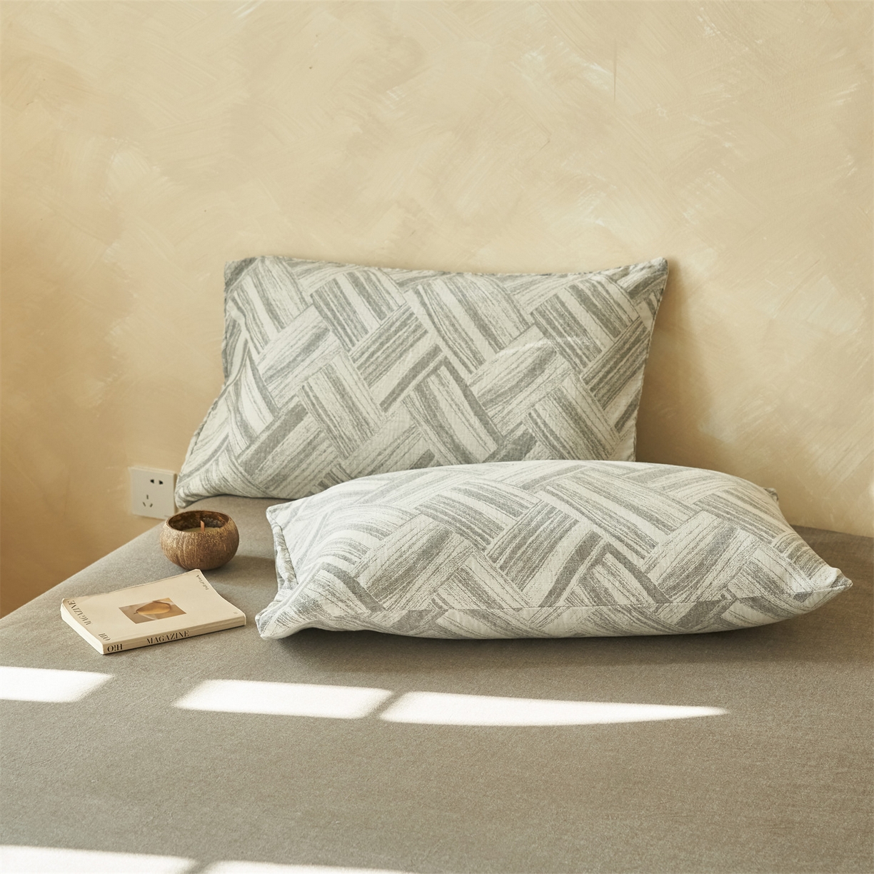 91家纺网 家纺一手货源 找家纺 恬思语家纺 2026春夏新款里外全棉纯棉大提花棉花夏被--洛克系列 洛克-灰