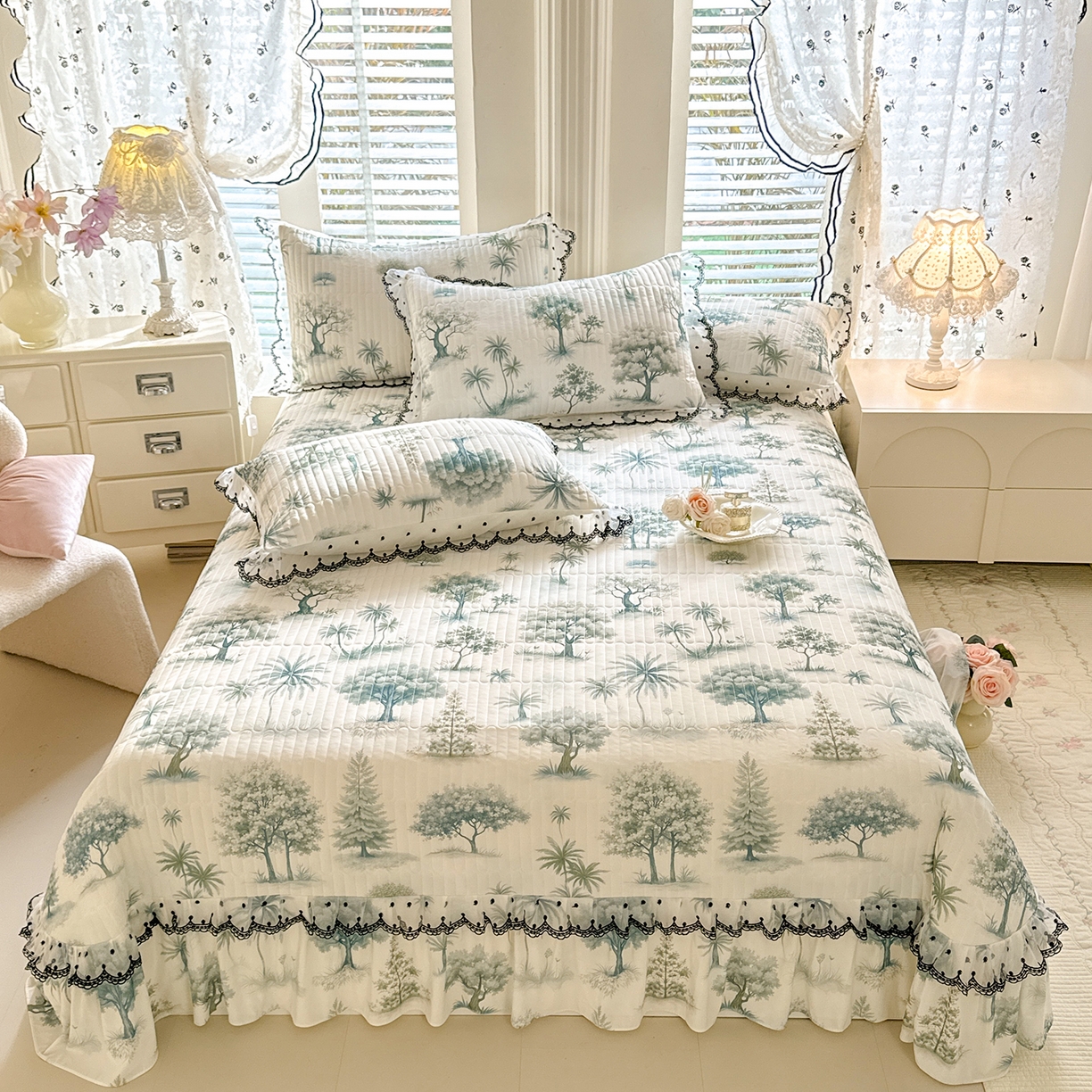 91家纺网 家纺一手货源 找家纺 绒世界 2026新款凉感丝夹棉床盖款三件套 热带雨林