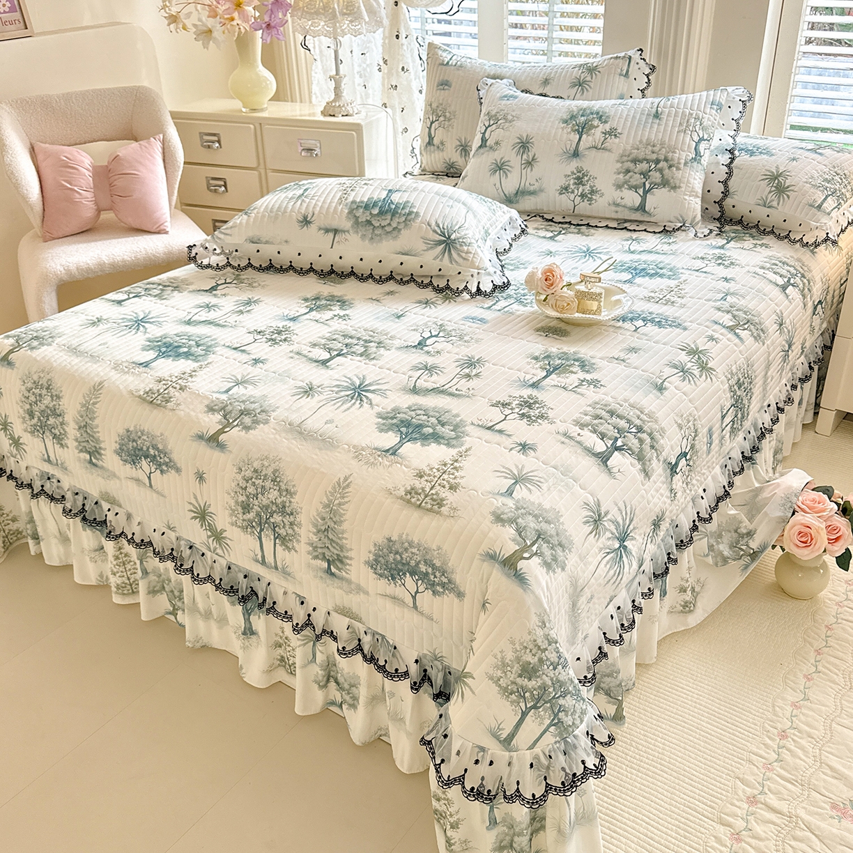 91家纺网 家纺一手货源 找家纺 绒世界 2026新款凉感丝夹棉床盖款三件套 热带雨林