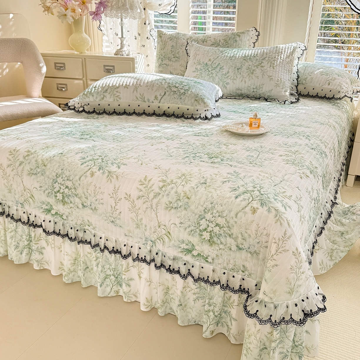 91家纺网 家纺一手货源 找家纺 （总）绒世界 2026新款凉感丝夹棉床盖款三件套