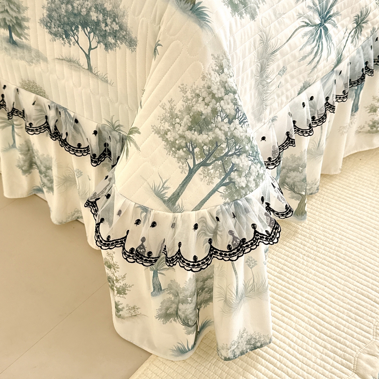 91家纺网 家纺一手货源 找家纺 绒世界 2026新款凉感丝夹棉床盖款三件套 热带雨林