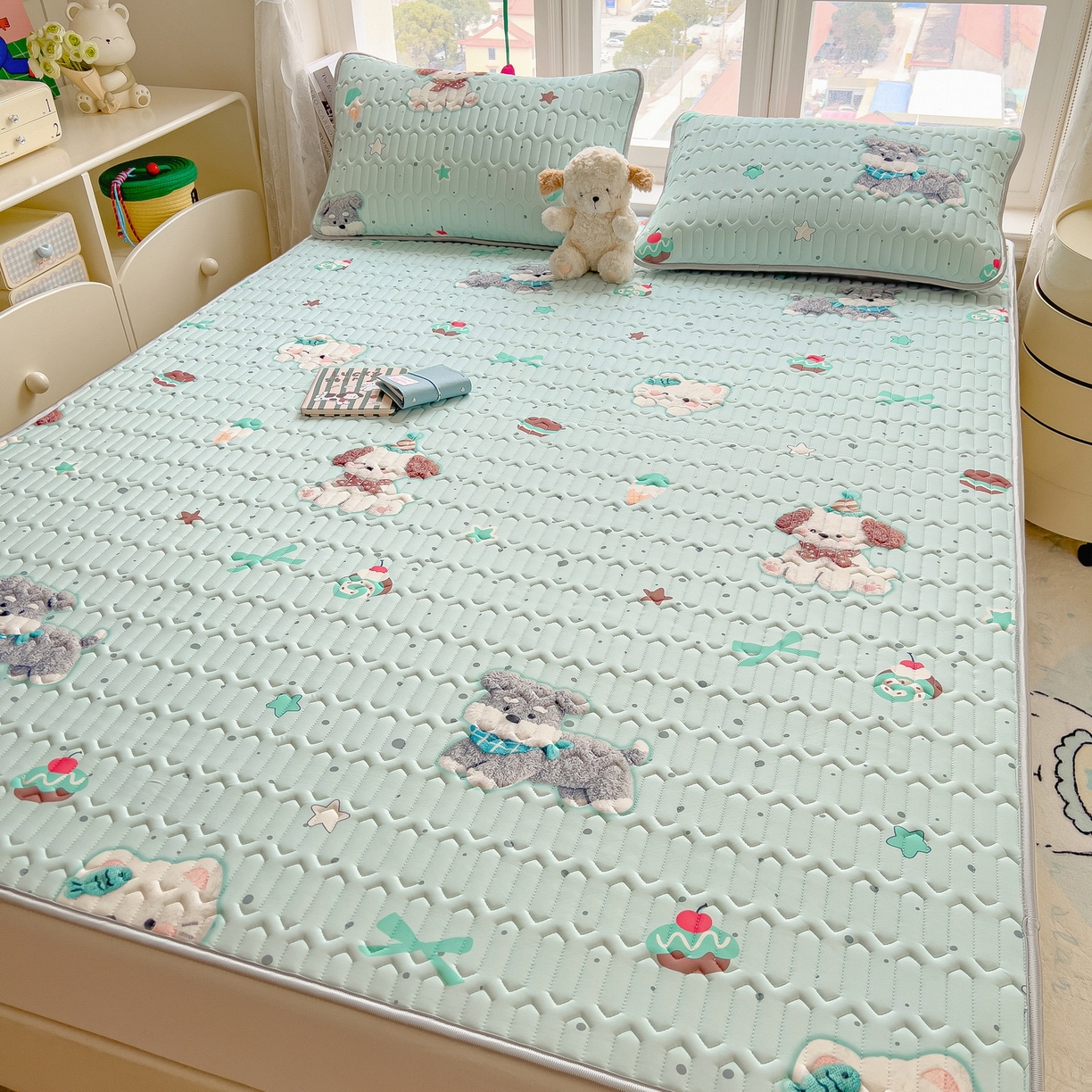 丝羽坊 2026新款高密凉感丝印花乳胶凉席-平铺款 奶绿汪仔