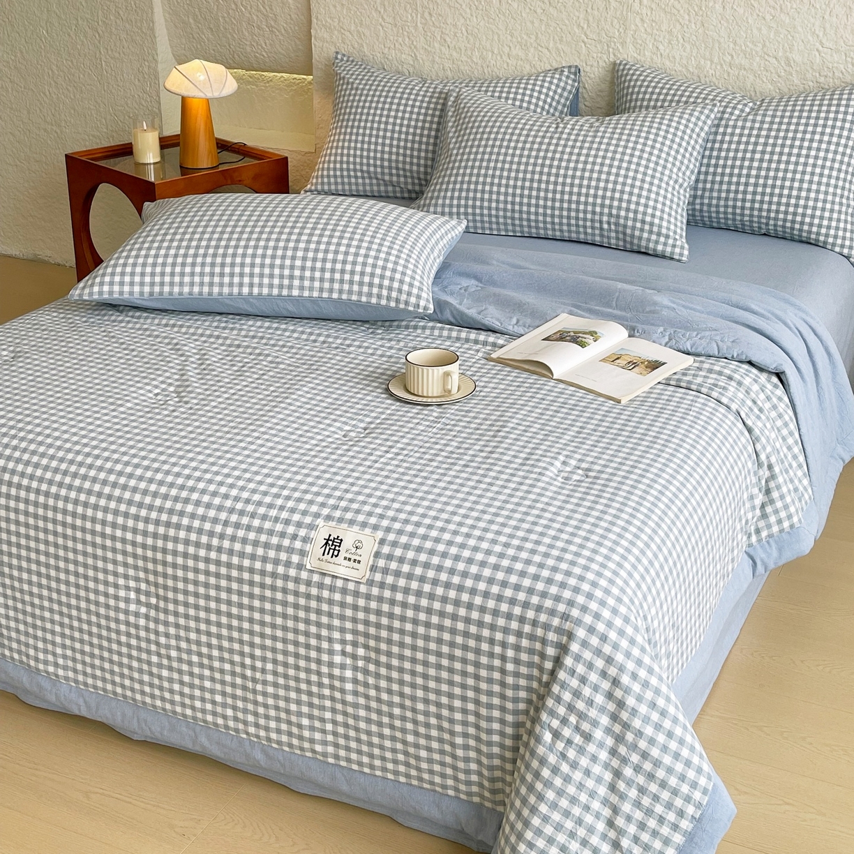 91家纺网 家纺一手货源 找家纺 梵克保罗 2026春夏新款水洗棉新疆棉花被绗缝款夏被系列单夏被夏凉被空调被 棉花被-天蓝小格