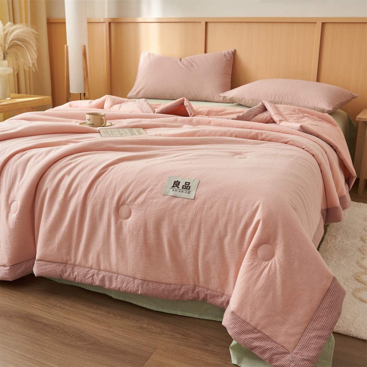 91家纺网 家纺一手货源 找家纺 恬思语家纺 2026春夏新款里外全棉纯棉纯色棉花夏被-百丽系列 百丽-粉