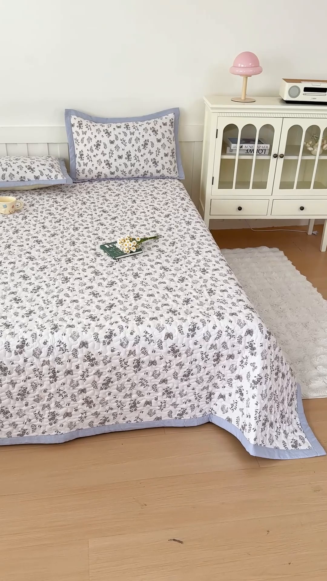 91家纺网 家纺一手货源 找家纺 999家纺 2026新款四季跑量款A类云感双层纱床盖床单三件套夹棉榻榻米炕盖(提供买家秀） 浅画【简约款】