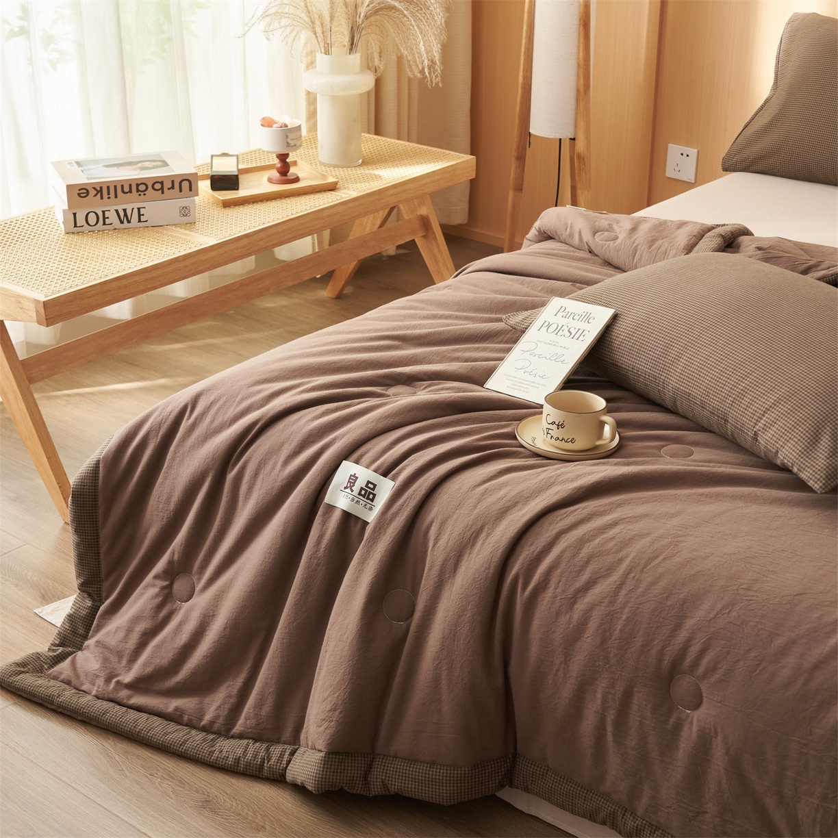 91家纺网 家纺一手货源 找家纺 恬思语家纺 2026春夏新款里外全棉纯棉纯色棉花夏被-百丽系列 百丽-棕