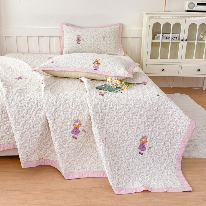 91家纺网 家纺一手货源 找家纺 999家纺 2026新款四季跑量款A类云感双层纱床盖床单三件套夹棉榻榻米炕盖(提供买家秀） 寻梦粉【简约款】