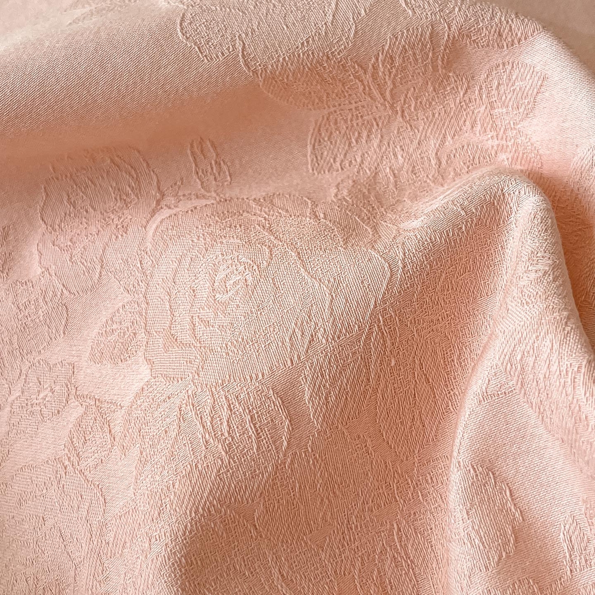 91家纺网 家纺一手货源 找家纺 2026春夏新款全棉提花浮雕四件套 花夕-粉