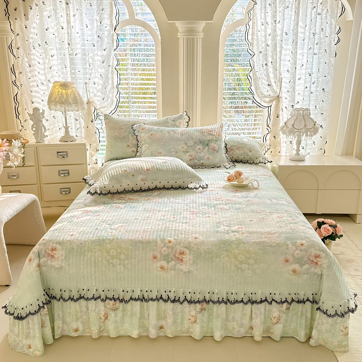 91家纺网 家纺一手货源 找家纺 丝印良品 2026新款凉感丝夹棉床盖款三件套 向阳花开