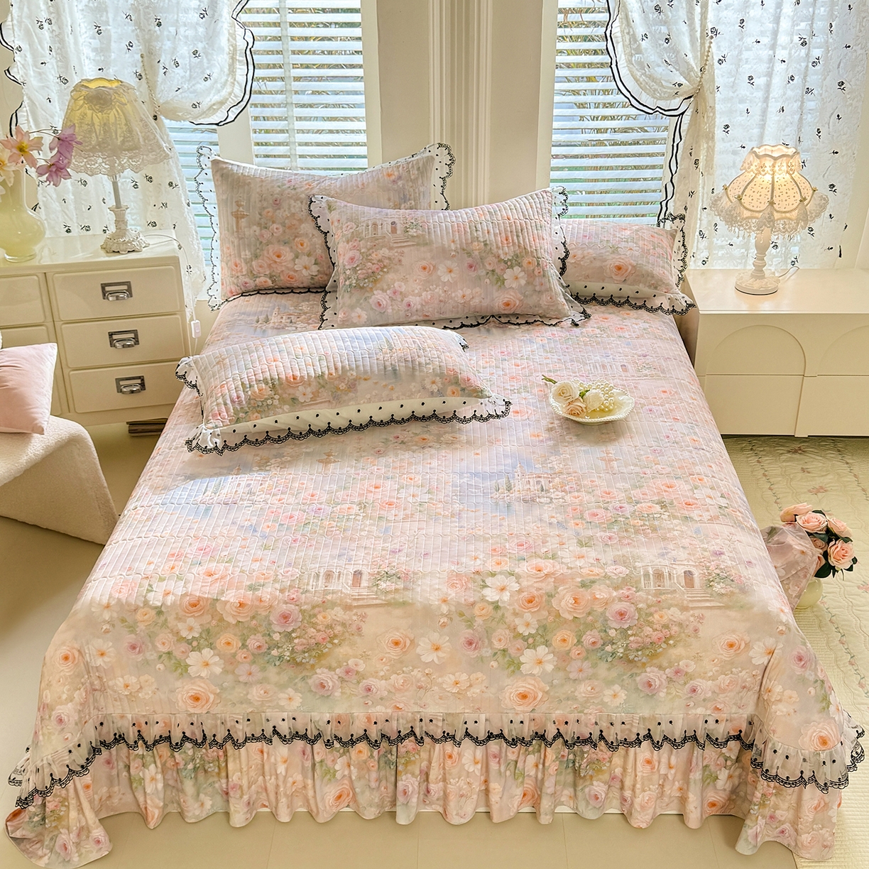 91家纺网 家纺一手货源 找家纺 丝印良品 2026新款凉感丝夹棉床盖款三件套 烟水花雾