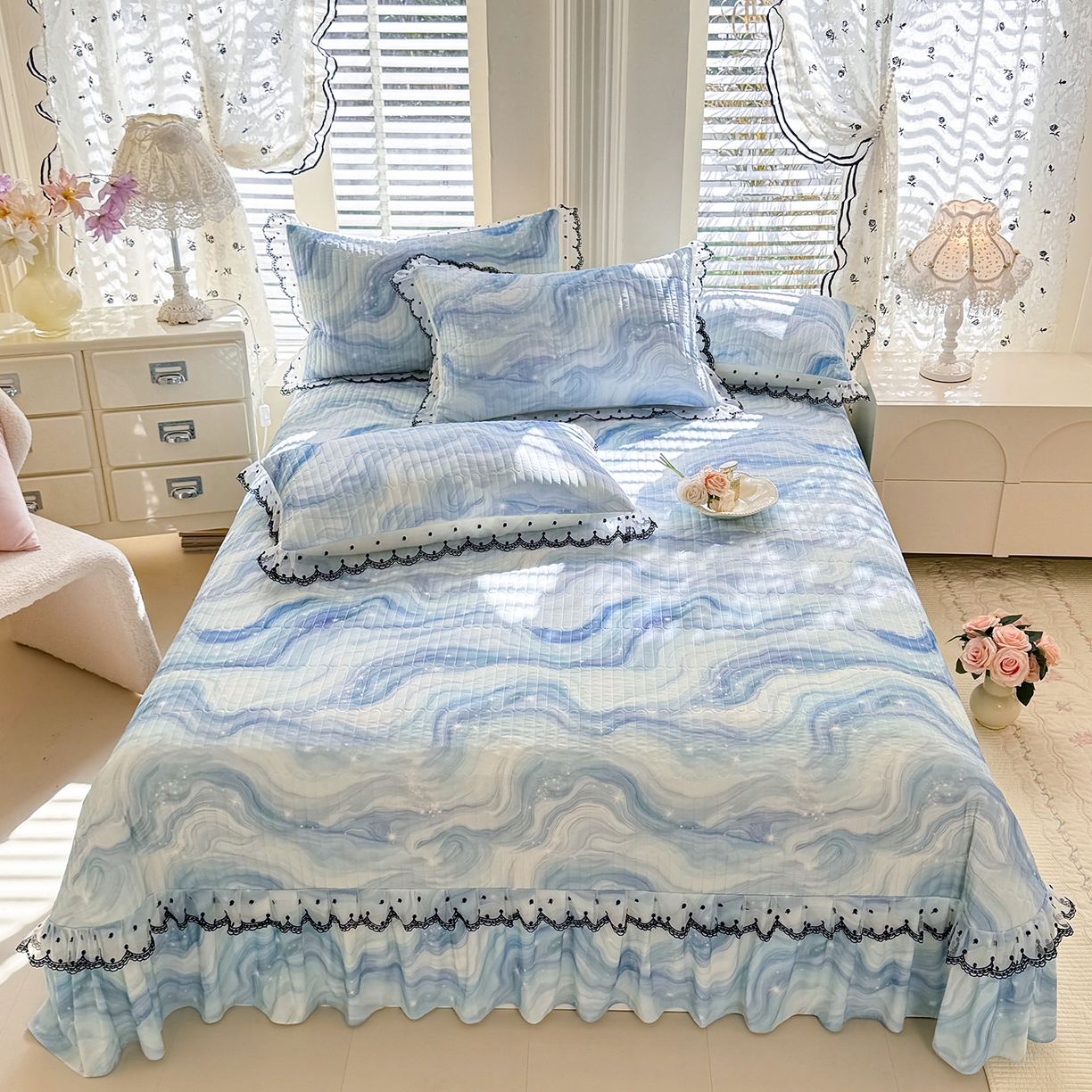 91家纺网 家纺一手货源 找家纺 丝印良品 2026新款凉感丝夹棉床盖款三件套 星河好眠