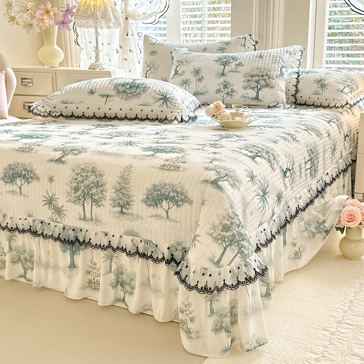 91家纺网 家纺一手货源 找家纺 丝印良品 2026新款凉感丝夹棉床盖款三件套 热带雨林