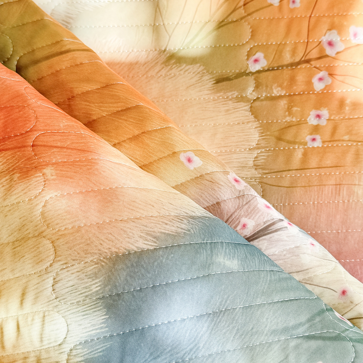 91家纺网 家纺一手货源 找家纺 丝印良品 2026新款凉感丝夹棉床盖款三件套 空谷幽兰