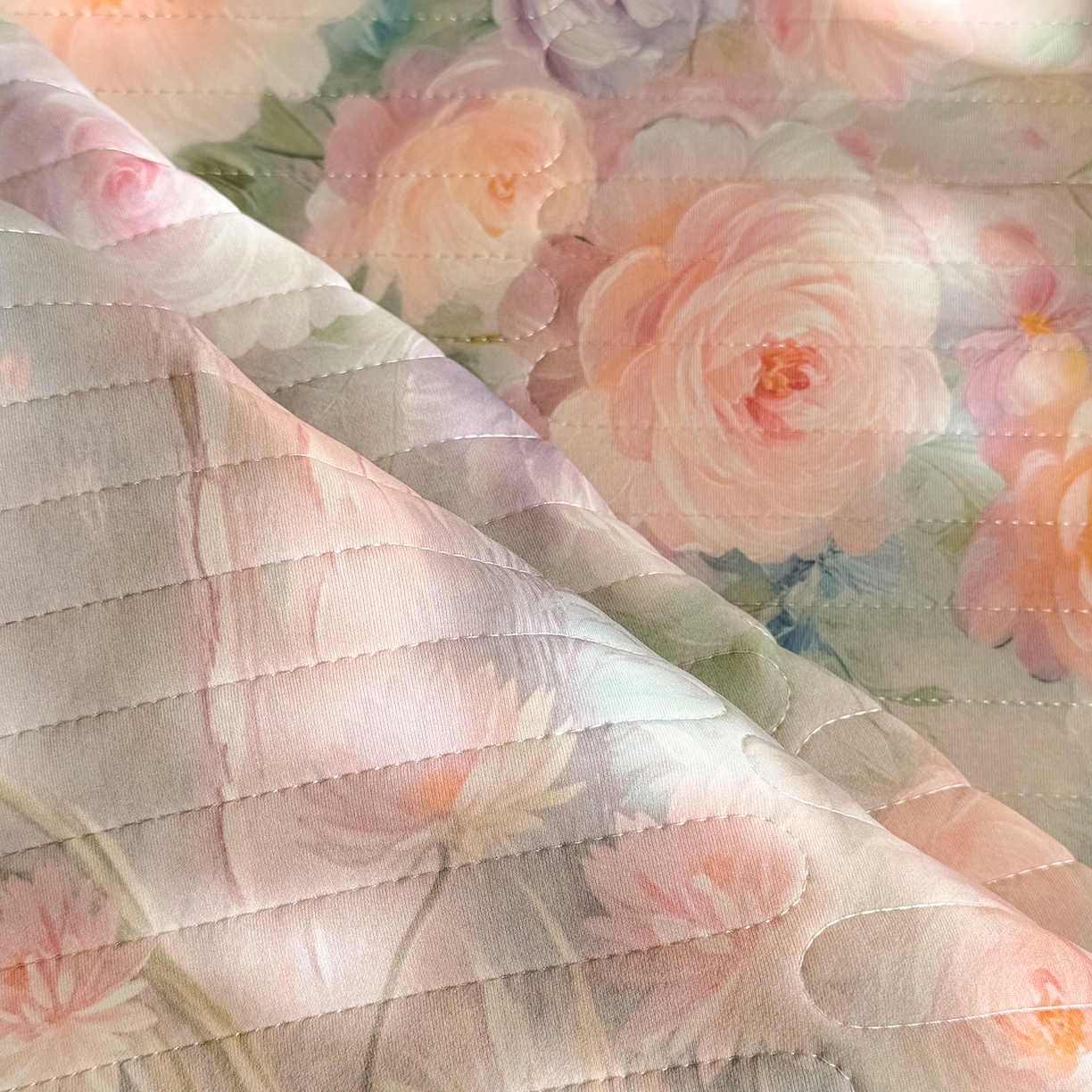 91家纺网 家纺一手货源 找家纺 丝印良品 2026新款凉感丝夹棉床盖款三件套 荷塘月色