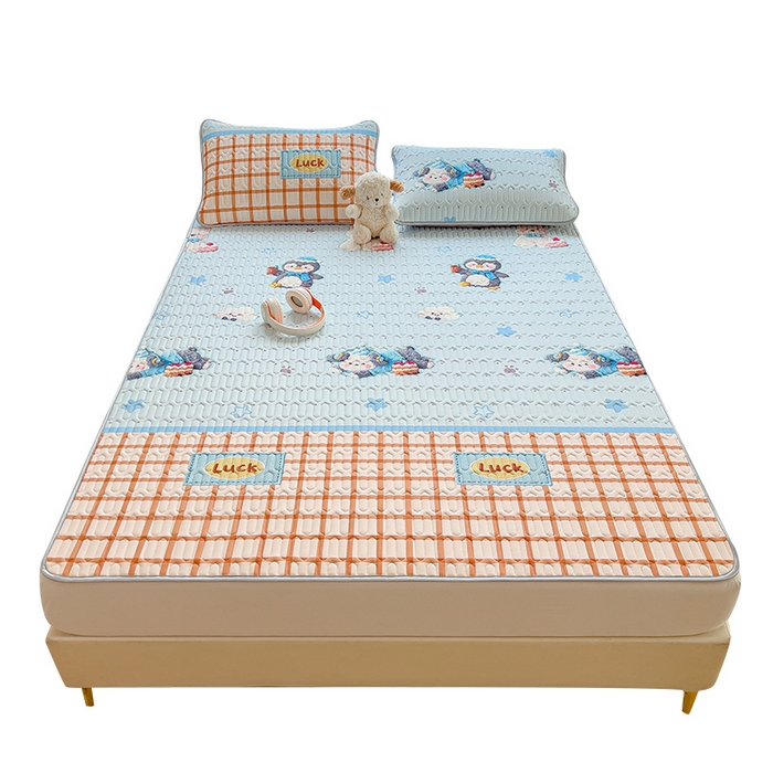 91家纺网 家纺一手货源 找家纺 丝羽坊 2026新款高密凉感丝印花乳胶凉席-平铺款 小企鹅