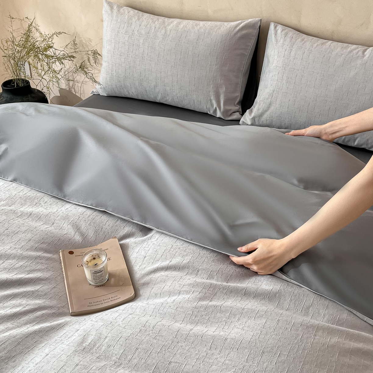 91家纺网 家纺一手货源 找家纺 2026春夏新款全棉提花浮雕四件套 凌维-灰