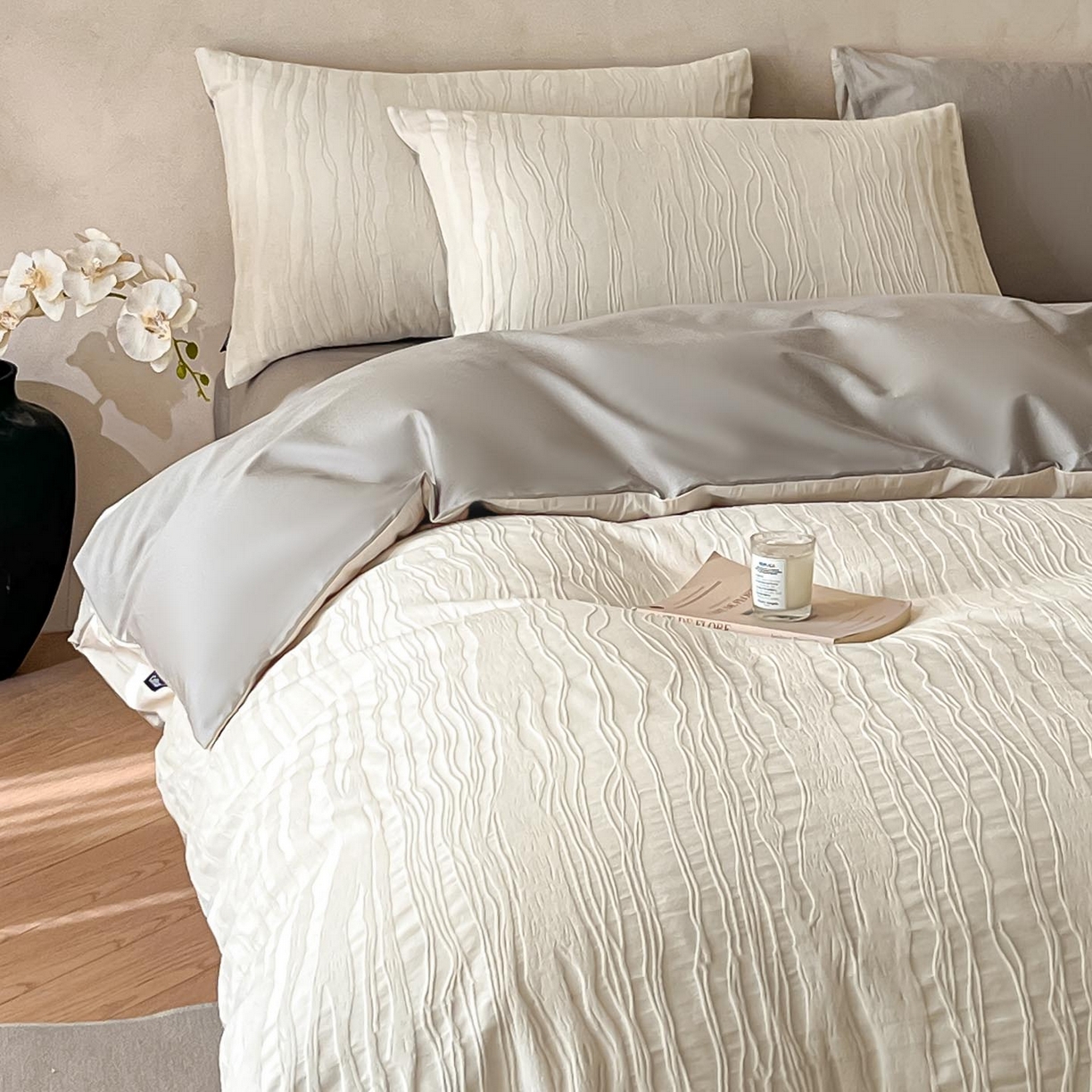 91家纺网 家纺一手货源 找家纺 2026春夏新款全棉提花浮雕四件套 律动格韵