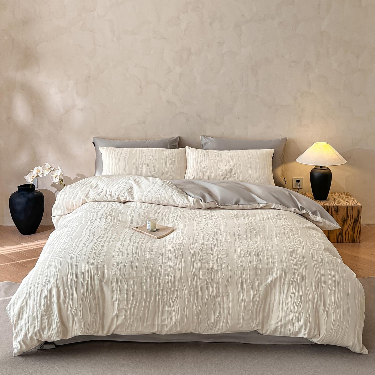 91家纺网 家纺一手货源 找家纺 2026春夏新款全棉提花浮雕四件套 律动格韵