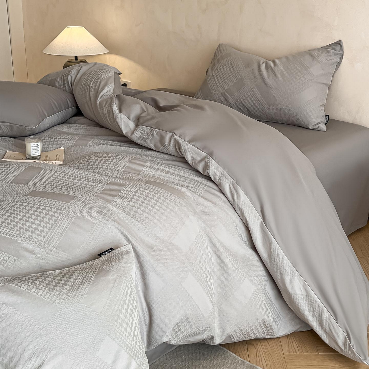 91家纺网 家纺一手货源 找家纺 2026春夏新款全棉提花浮雕四件套 千喜格