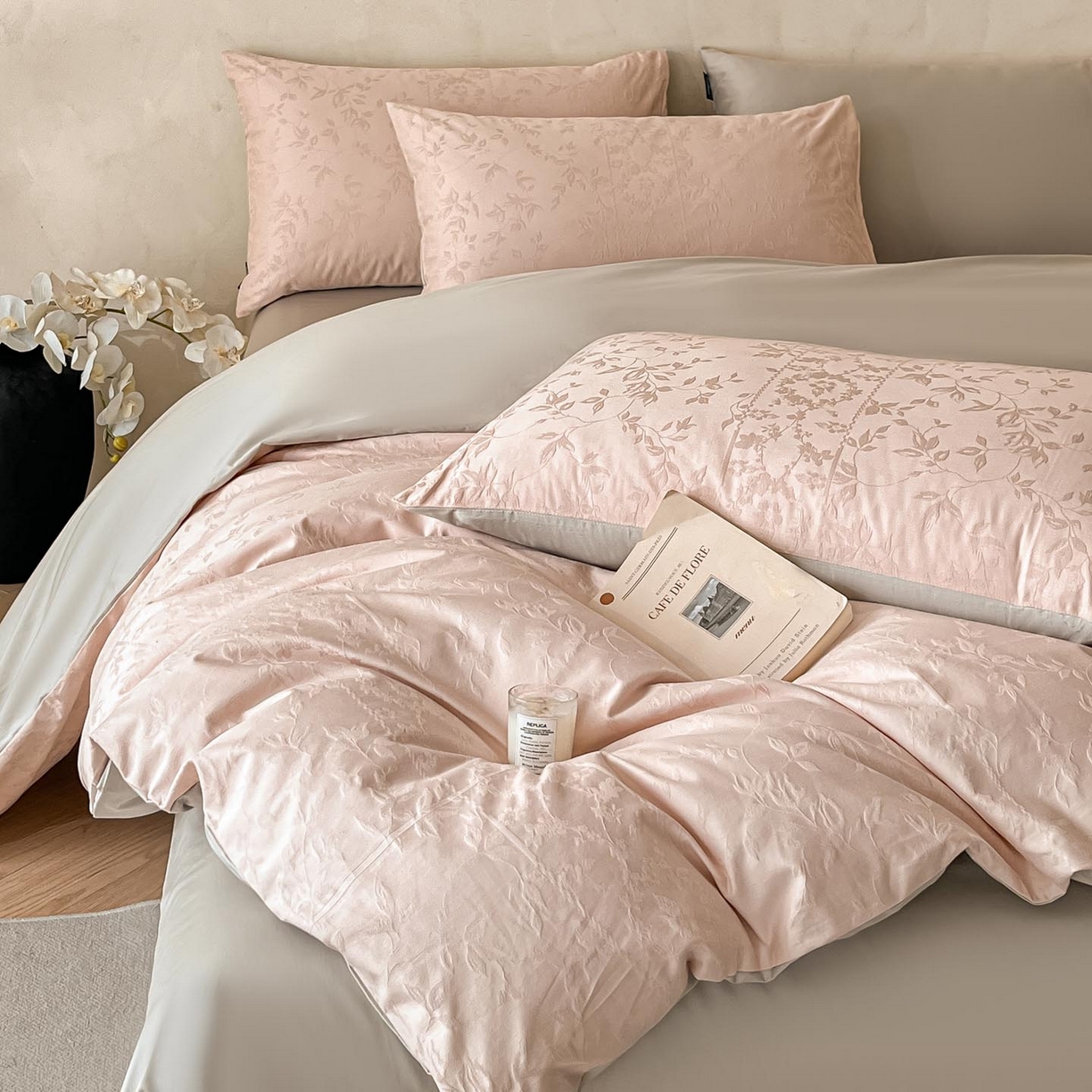 91家纺网 家纺一手货源 找家纺 2026春夏新款全棉提花浮雕四件套 沁语-粉金