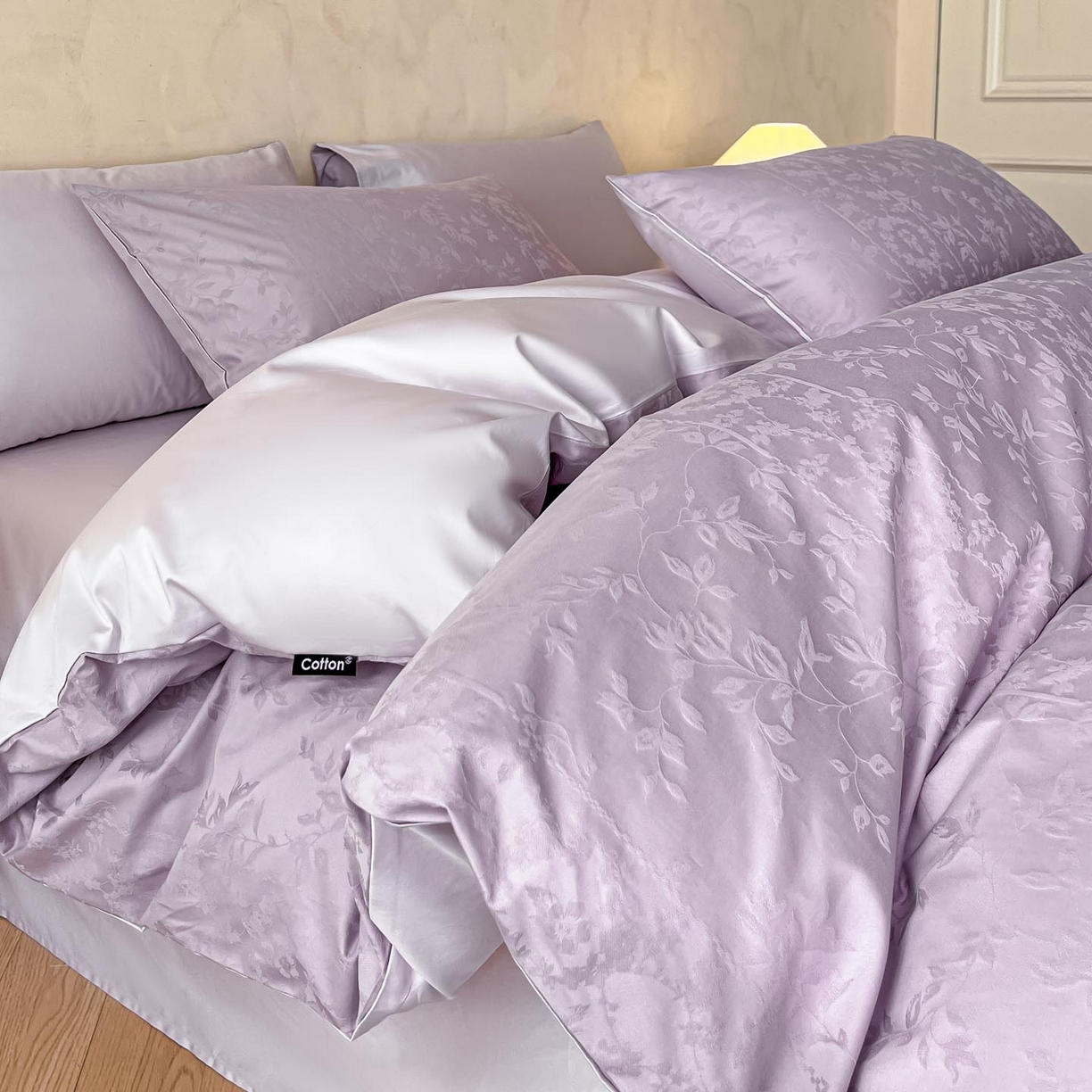 91家纺网 家纺一手货源 找家纺 2026春夏新款全棉提花浮雕四件套 沁语-紫