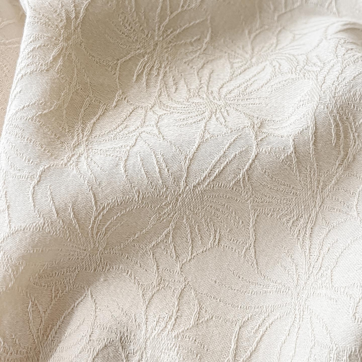 91家纺网 家纺一手货源 找家纺 2026春夏新款全棉提花浮雕四件套 微芒