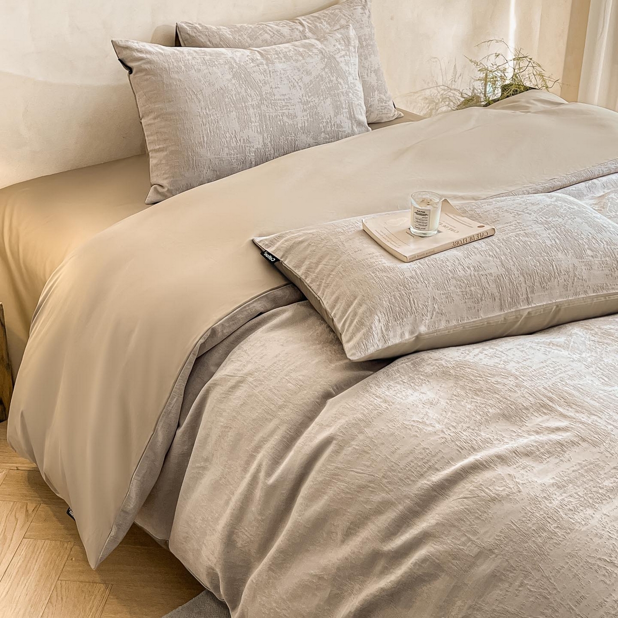 91家纺网 家纺一手货源 找家纺 2026春夏新款全棉提花浮雕四件套 雾絮-灰