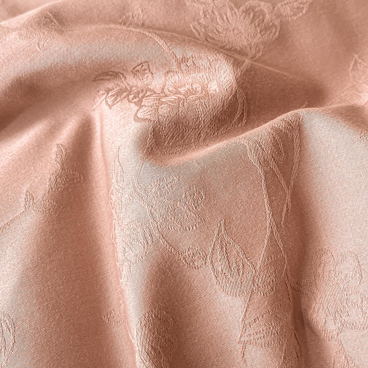 91家纺网 家纺一手货源 找家纺 2026春夏新款全棉提花浮雕四件套 毓影-豆沙