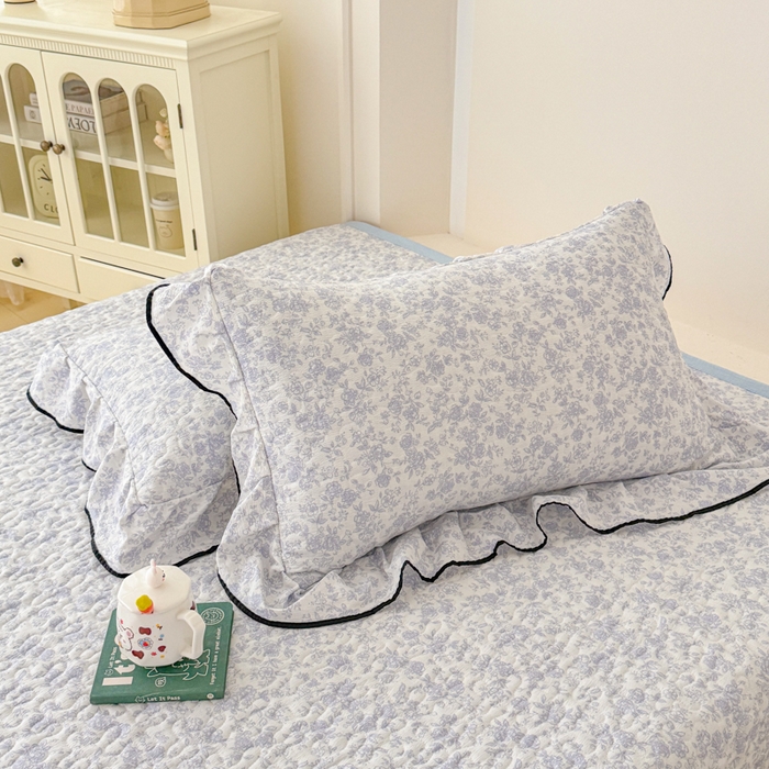 91家纺网 家纺一手货源 找家纺 999家纺 2026新款双层纱花边床盖单件加厚夹棉云感皱皱纱花边床单三件套四季跑量（提供买家秀） 初见【花边款】