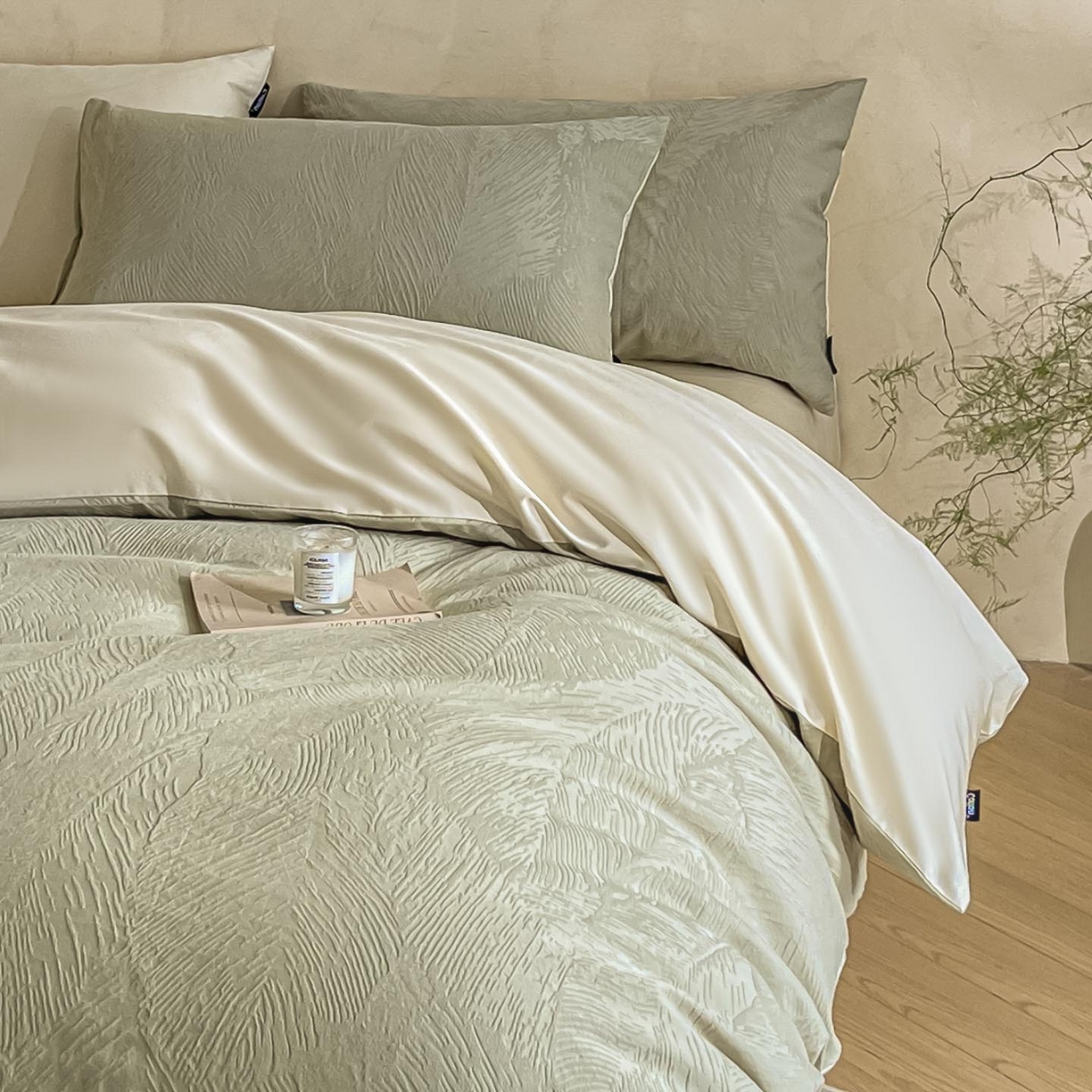 91家纺网 家纺一手货源 找家纺 2026春夏新款全棉提花浮雕四件套 织羽