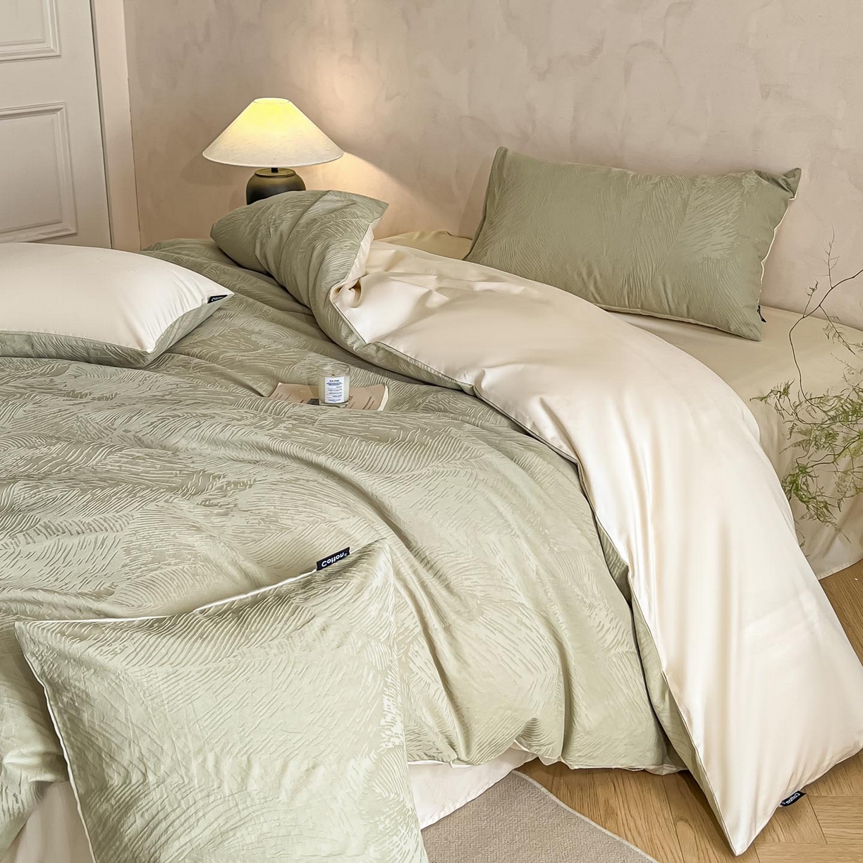 91家纺网 家纺一手货源 找家纺 2026春夏新款全棉提花浮雕四件套 织羽