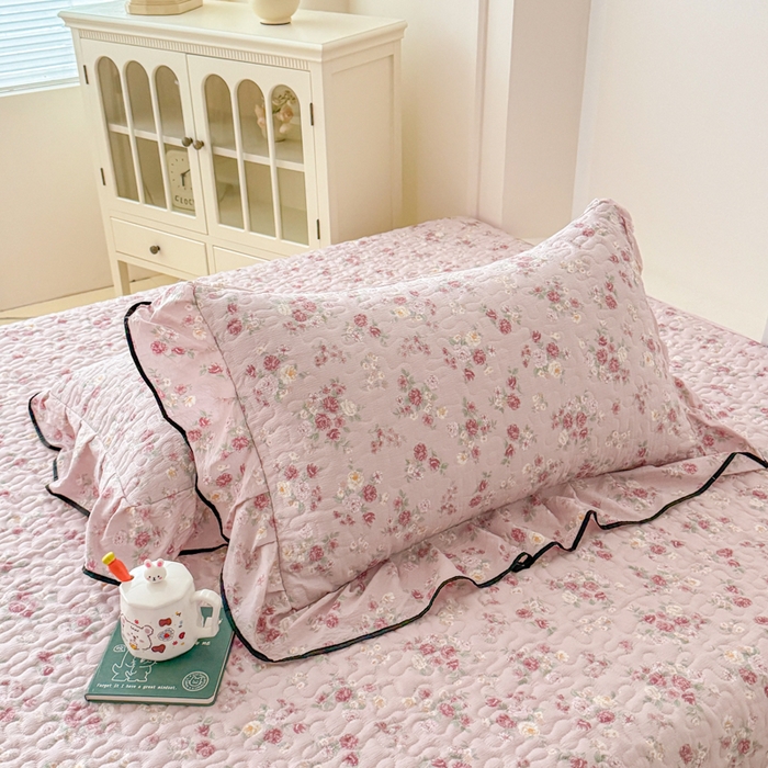 91家纺网 家纺一手货源 找家纺 999家纺 2026新款双层纱花边床盖单件加厚夹棉云感皱皱纱花边床单三件套四季跑量（提供买家秀） 花影【花边款】