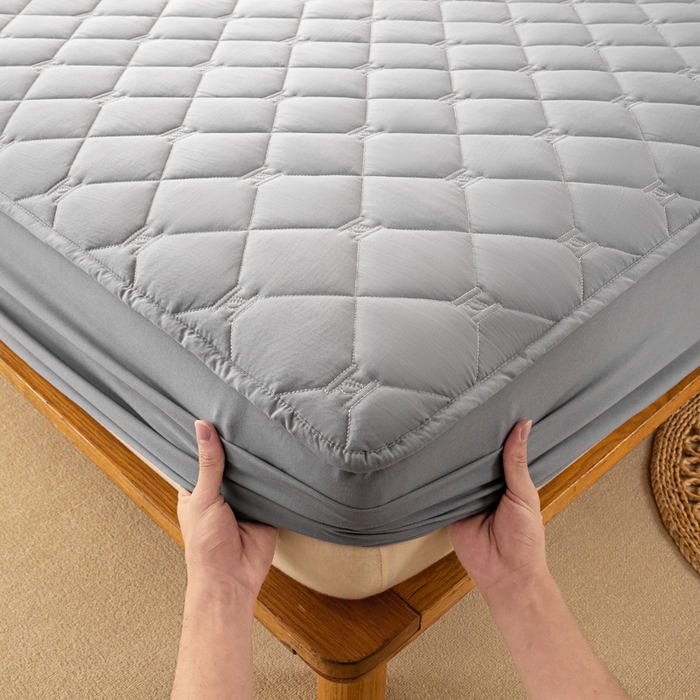 91家纺网 家纺一手货源 找家纺 （总）安逸恋 2025新款7A级抗菌水洗棉大豆夹棉床笠加厚款