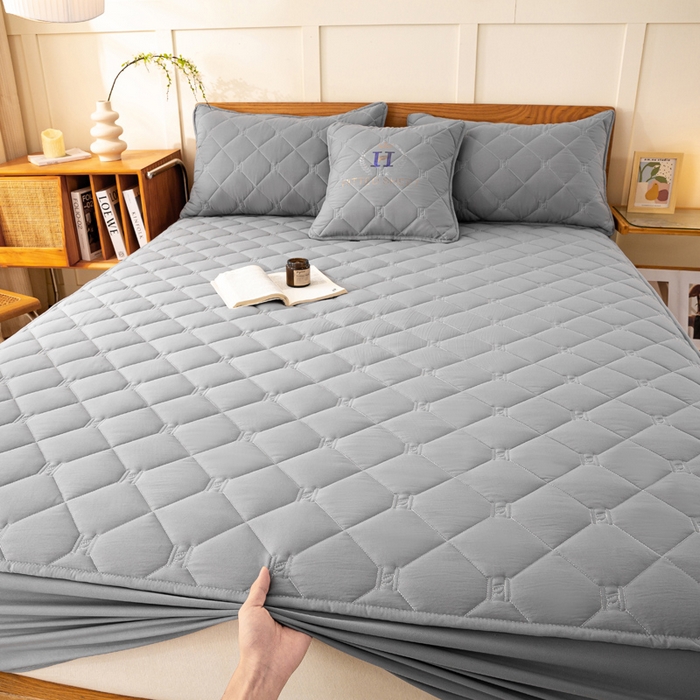 91家纺网 家纺一手货源 找家纺 （总）安逸恋 2025新款7A级抗菌水洗棉大豆夹棉床笠加厚款