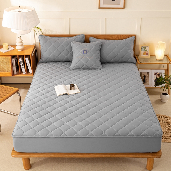 91家纺网 家纺一手货源 找家纺 （总）安逸恋 2025新款7A级抗菌水洗棉大豆夹棉床笠加厚款