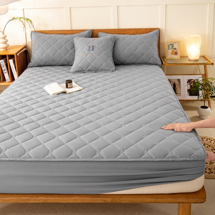 91家纺网 家纺一手货源 找家纺 （总）安逸恋 2025新款7A级抗菌水洗棉大豆夹棉床笠加厚款