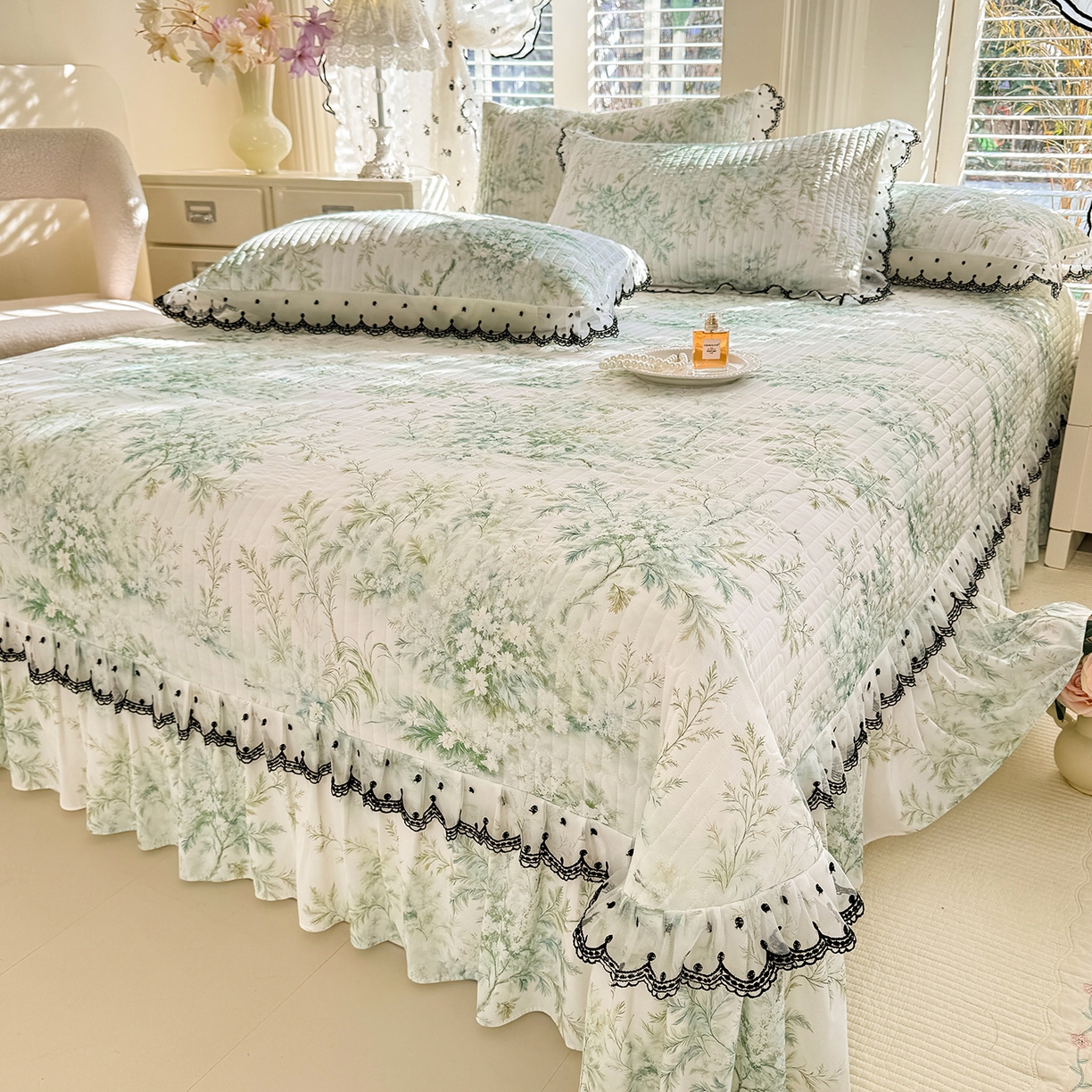 91家纺网 家纺一手货源 找家纺 （总）欧冠家纺 2026新款凉感丝夹棉床盖款三件套