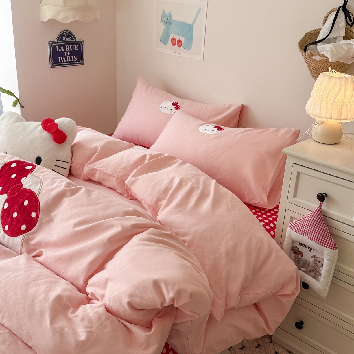 91家纺网 家纺一手货源 找家纺 美乐迪家纺 2026新款卡通13372全棉纯棉贴布绣四件套 粉色猫猫