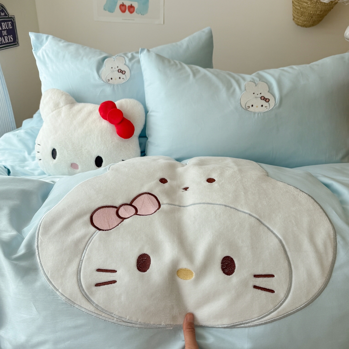 91家纺网 家纺一手货源 找家纺 美乐迪家纺 2026新款卡通13372全棉纯棉贴布绣四件套 蓝色兔兔