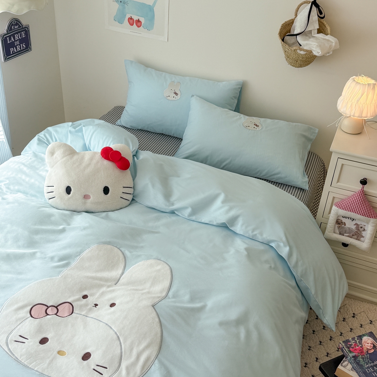 91家纺网 家纺一手货源 找家纺 美乐迪家纺 2026新款卡通13372全棉纯棉贴布绣四件套 蓝色兔兔