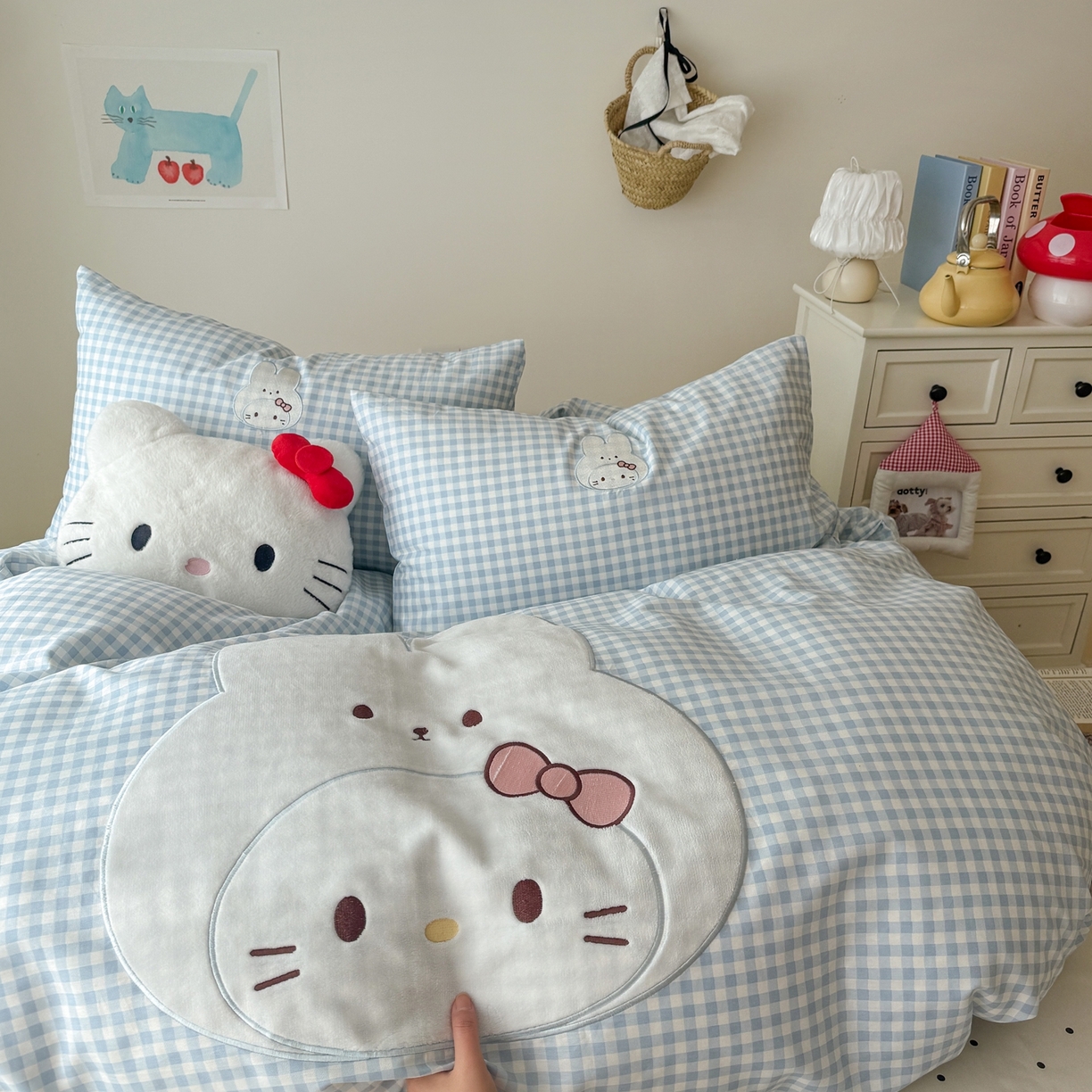 91家纺网 家纺一手货源 找家纺 美乐迪家纺 2026新款卡通13372全棉纯棉贴布绣四件套 蓝格兔兔