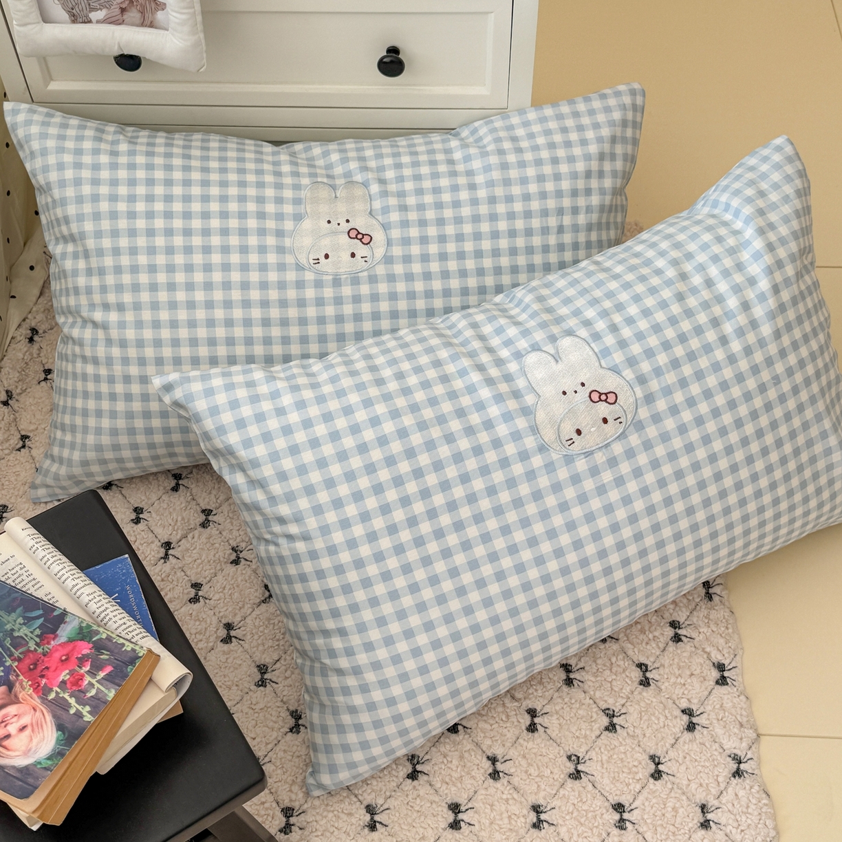 91家纺网 家纺一手货源 找家纺 美乐迪家纺 2026新款卡通13372全棉纯棉贴布绣四件套 蓝格兔兔