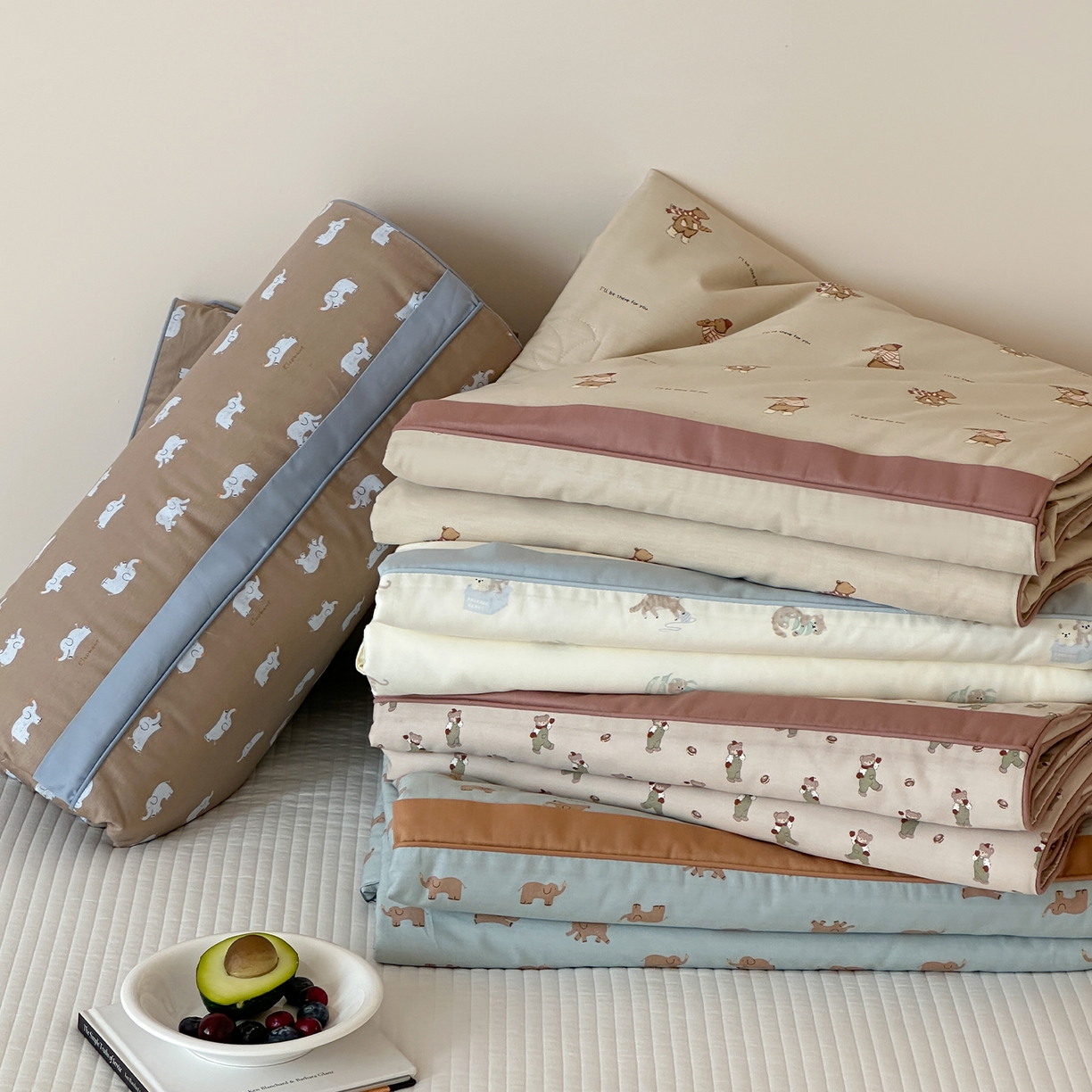 91家纺网 家纺一手货源 找家纺 一加一 2026新款活性印花透气工艺大豆夏被夏凉被空调被四件套-棉花叙 组合图仅供展示不可下单