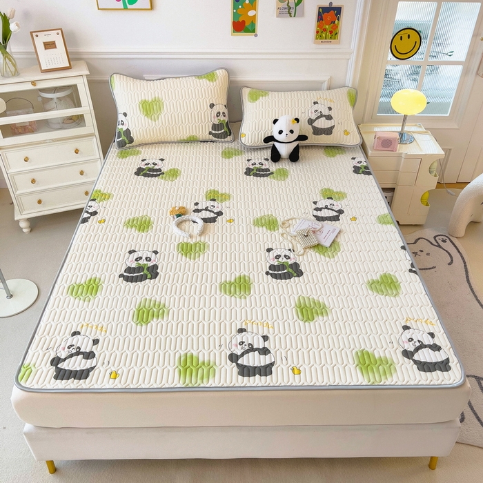 91家纺网 家纺一手货源 找家纺 丝羽坊 2026新款高密凉感丝印花乳胶凉席-平铺款 熊猫宝宝