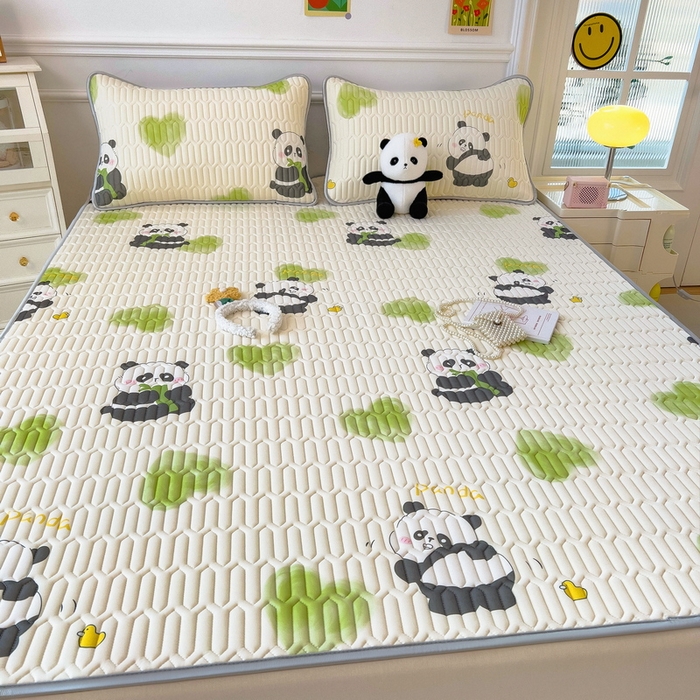 91家纺网 家纺一手货源 找家纺 丝羽坊 2026新款高密凉感丝印花乳胶凉席-平铺款 熊猫宝宝