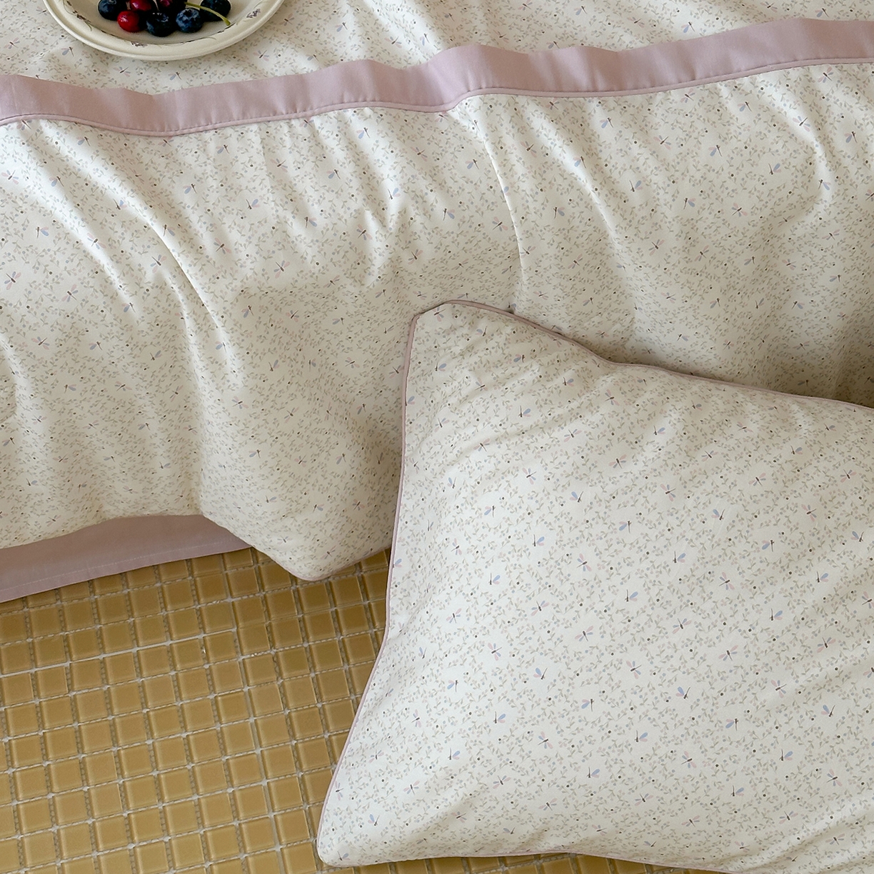 91家纺网 家纺一手货源 找家纺 一加一 2026新款活性印花透气工艺大豆夏被夏凉被空调被四件套-棉花叙 花间蜓