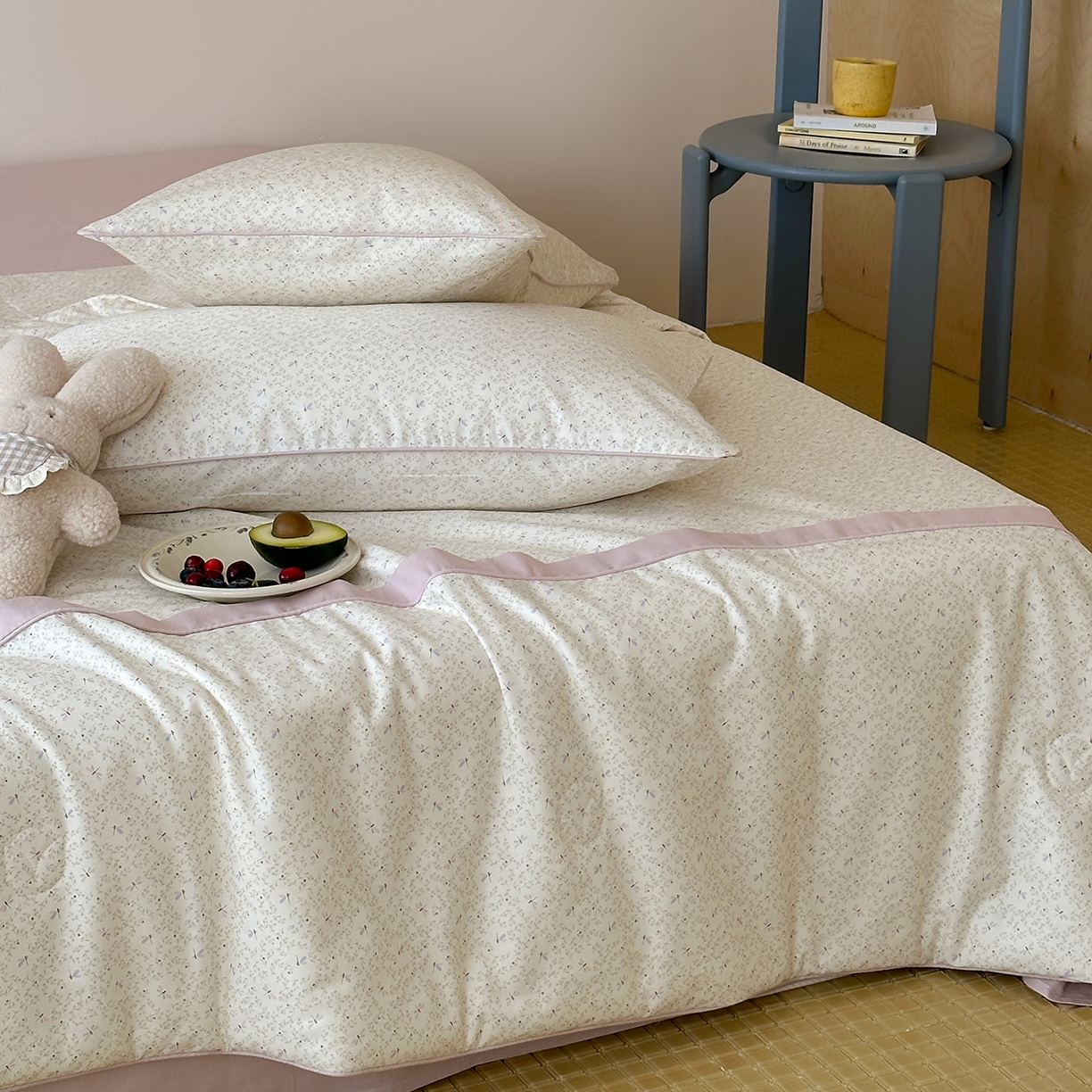 91家纺网 家纺一手货源 找家纺 一加一 2026新款活性印花透气工艺大豆夏被夏凉被空调被四件套-棉花叙 花间蜓