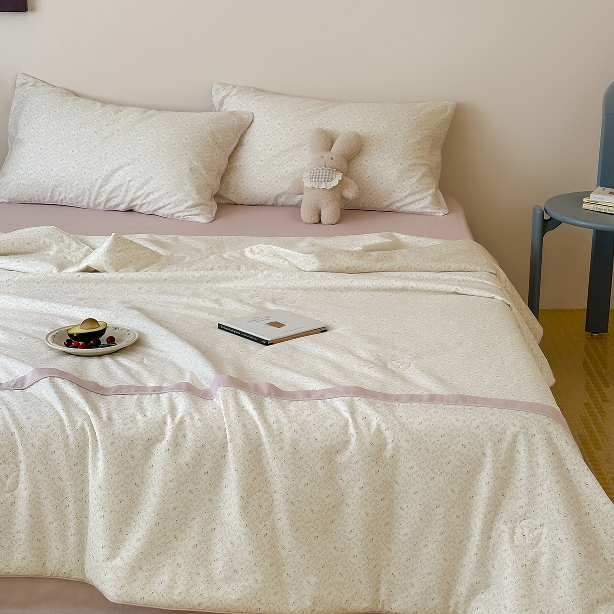 91家纺网 家纺一手货源 找家纺 一加一 2026新款活性印花透气工艺大豆夏被夏凉被空调被四件套-棉花叙 花间蜓