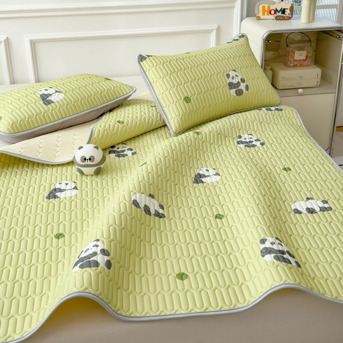 91家纺网 家纺一手货源 找家纺 丝羽坊 2026新款高密凉感丝印花乳胶凉席-平铺款 熊猫绿